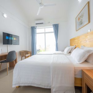 Room (1)